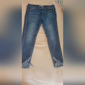 Kancan skinny mid rise frayed hem